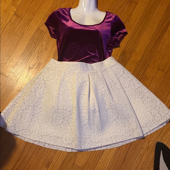 BNWOT Express Ivory Lace Scuba Skirt 14 - Picture 2 of 8